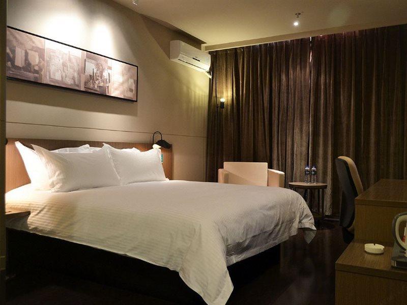 Jinjiang Inn Select Zhenzhou Dongfeng Road Technology Market Zhengzhou Bagian luar foto