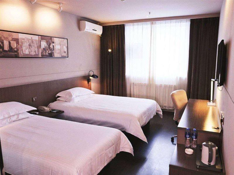 Jinjiang Inn Select Zhenzhou Dongfeng Road Technology Market Zhengzhou Bagian luar foto