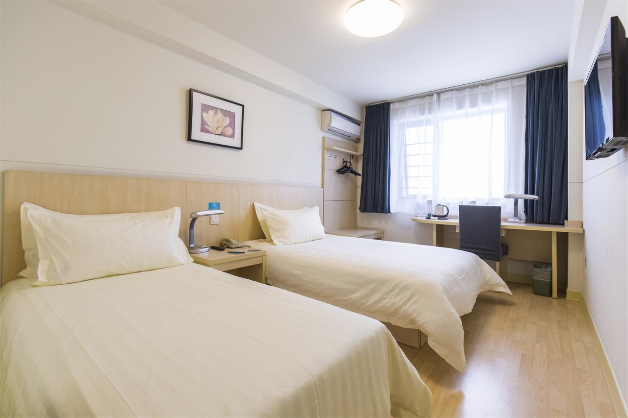 Jinjiang Inn Select Zhenzhou Dongfeng Road Technology Market Zhengzhou Bagian luar foto