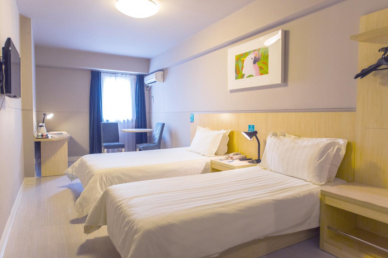 Jinjiang Inn Select Zhenzhou Dongfeng Road Technology Market Zhengzhou Bagian luar foto