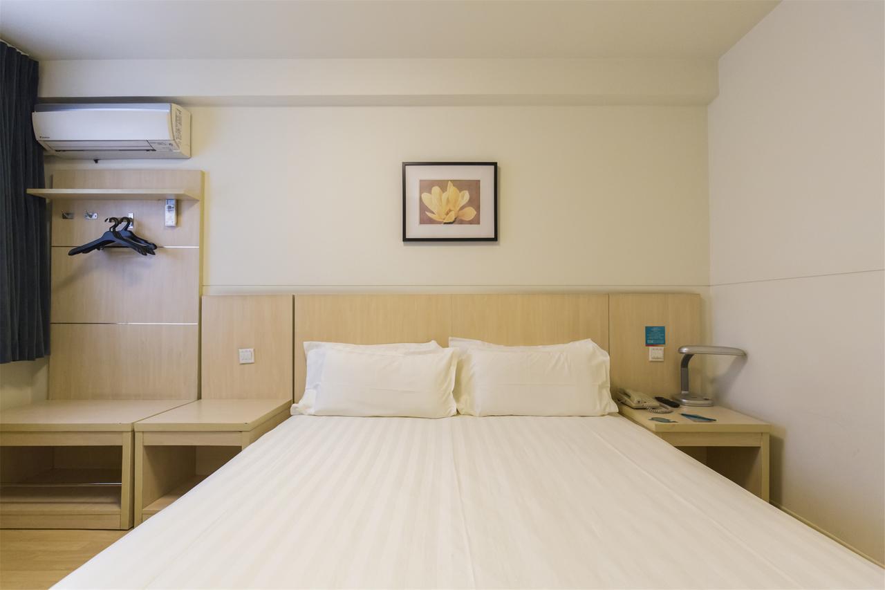 Jinjiang Inn Select Zhenzhou Dongfeng Road Technology Market Zhengzhou Bagian luar foto