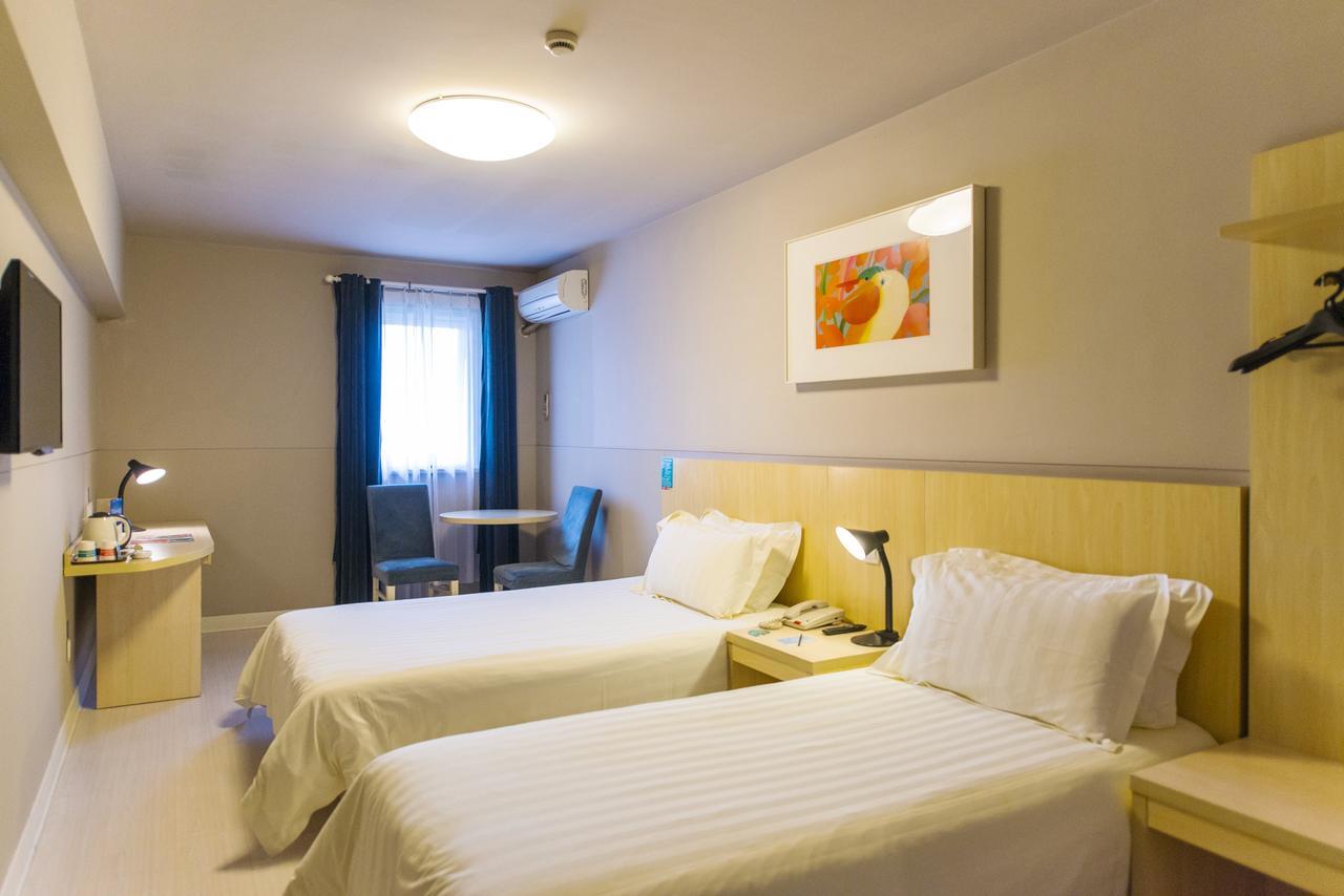 Jinjiang Inn Select Zhenzhou Dongfeng Road Technology Market Zhengzhou Bagian luar foto
